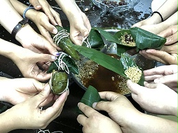 庆端午！ZOBO卓邦开展“粽叶飘香 品味端午”包粽子活动