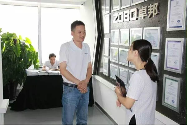 培训伙伴对卓邦新品比较满意，与业务经理沟通