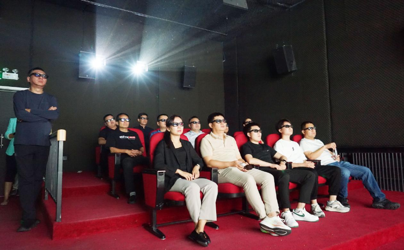 11走访考察新会员，小组技术交流共谋发展丨ZOBO卓邦董事长张新峰以北京声光视讯行业协会会长身份走访交流