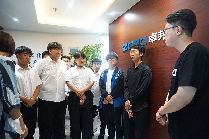 校企合作 走进职场 协同育人丨欢迎北京市经贸技术学校师生来ZOBO卓邦参观学习