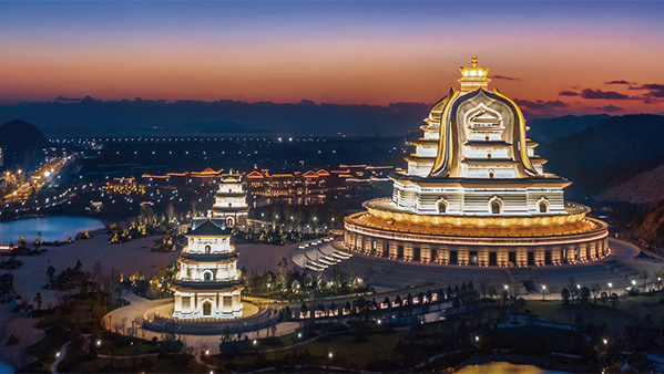 以剧院音响设备为例，观众厅音响系统设计